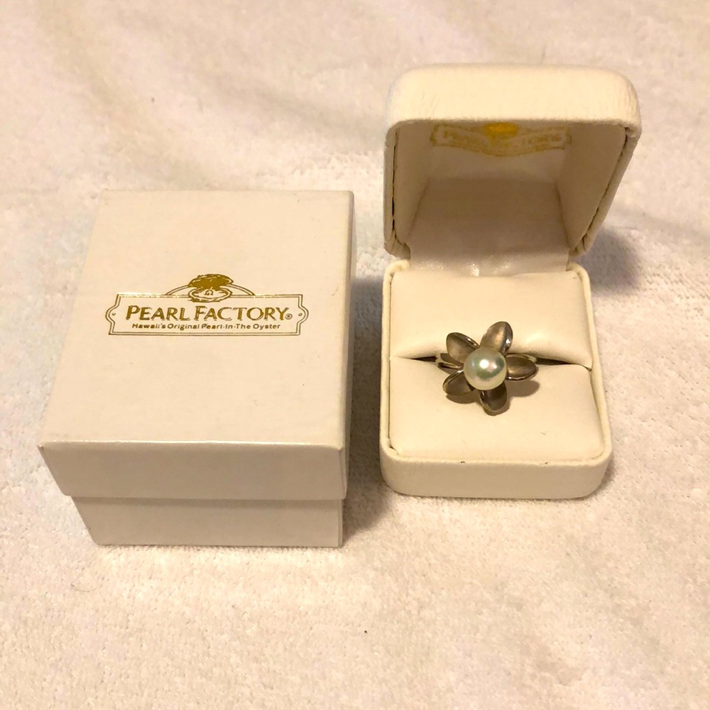Pearl ring